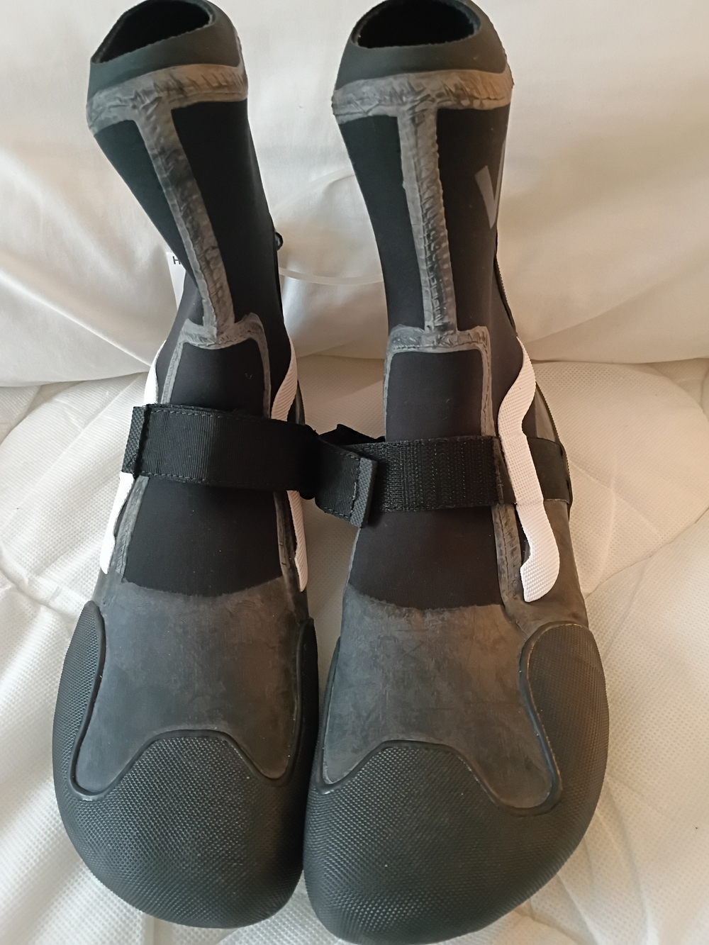 Vans Men's Black, Gray and White Athletic Water Shoes